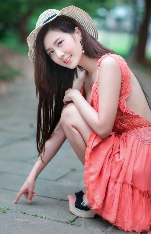 九游游戏中心下载-_运动员身边事：训练日常和趣味花絮_，运动员的训练生活